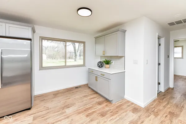 $330,000 | 8073 Wallingwood Drive, Indianapolis, IN 46256