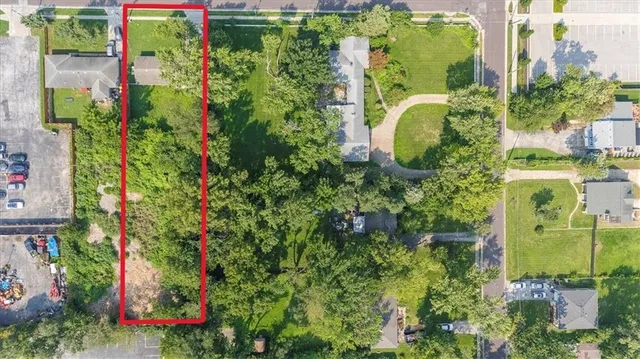 $550,000 | 8221 Travis Street, Overland Park, KS 66204