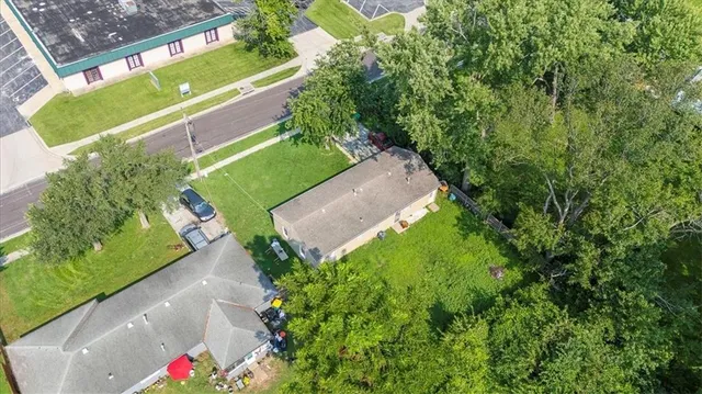 $550,000 | 8221 Travis Street, Overland Park, KS 66204