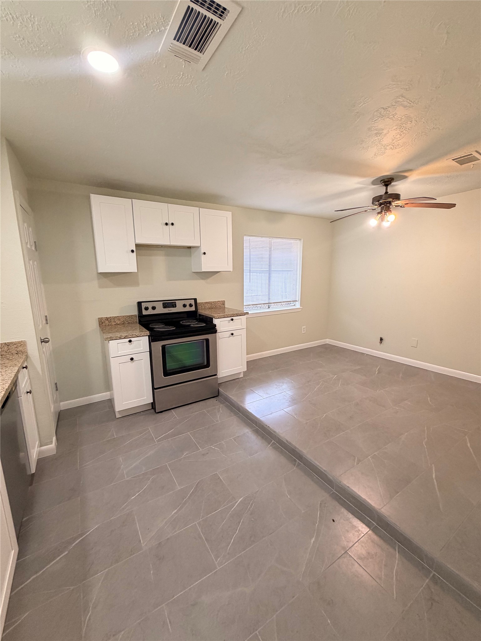 4527 Fitzwater Drive Spring, TX 77373 - Photo 4 of 14
