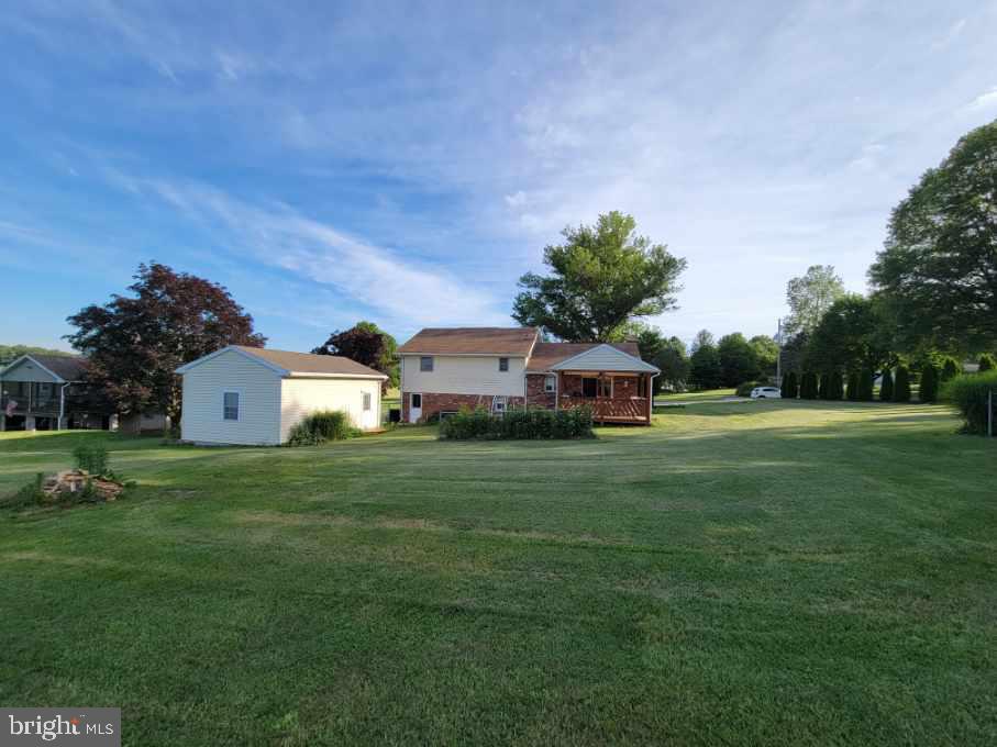 915 Witmer Road York, PA 17406 - Photo 9 of 10 Gallery Image 9