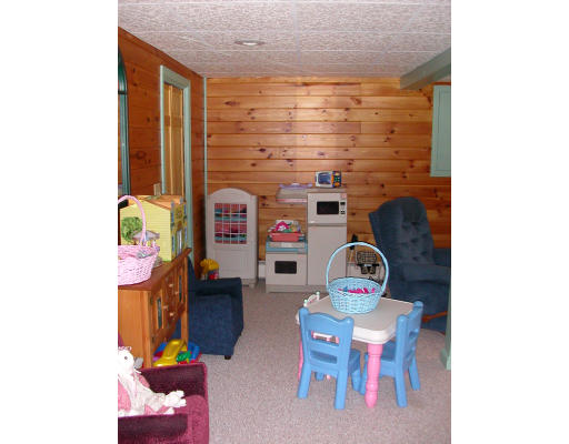 12 Crooks Road North Brookfield, MA 01535 - Photo 14 of 16 a dining room with furniture and a window