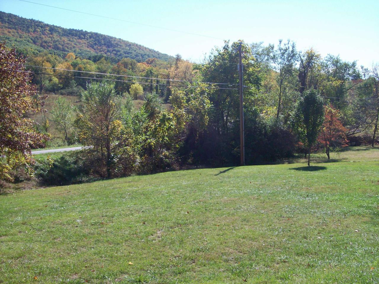1595 Beaumont Road Roanoke, VA 24019 - Photo 11 of 13 View
