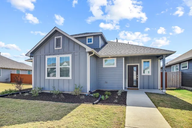 $450,000 | 223 Garner Drive, Kyle, TX 78640