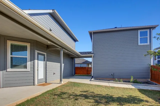 $450,000 | 223 Garner Drive, Kyle, TX 78640