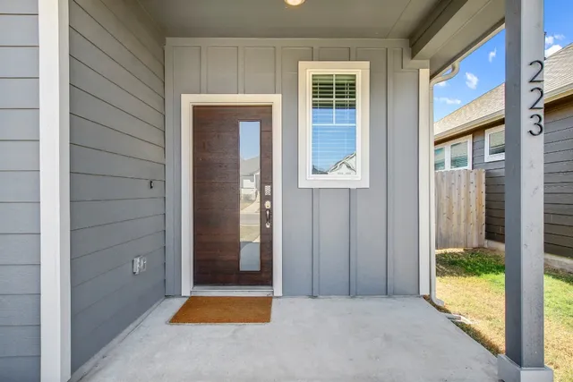 $450,000 | 223 Garner Drive, Kyle, TX 78640