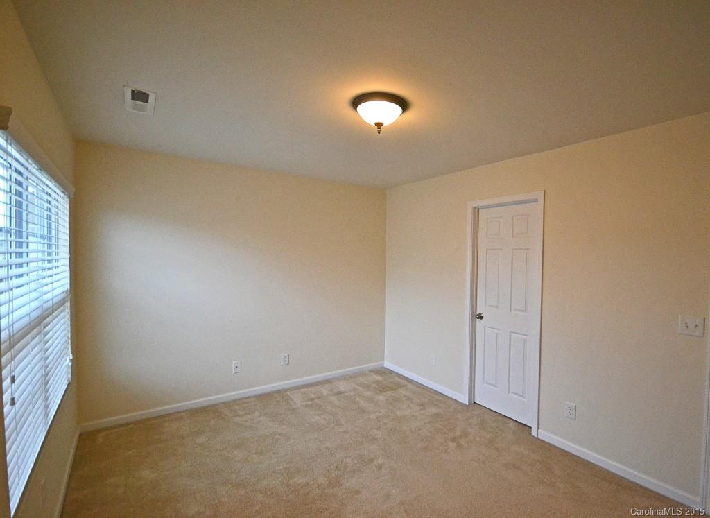 216 Sycamore Creek Road Fort Mill, SC 29708 - Photo 13 of 17
