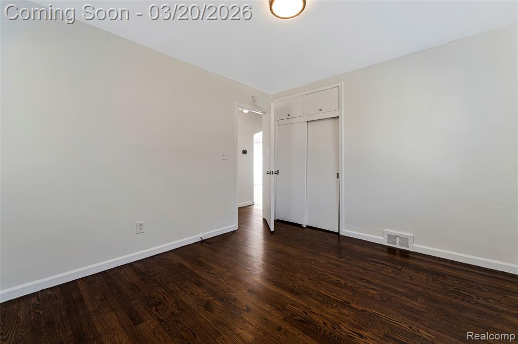 17220 West 13 Mile Road Beverly Hills, MI 48025 - Photo 20 of 35