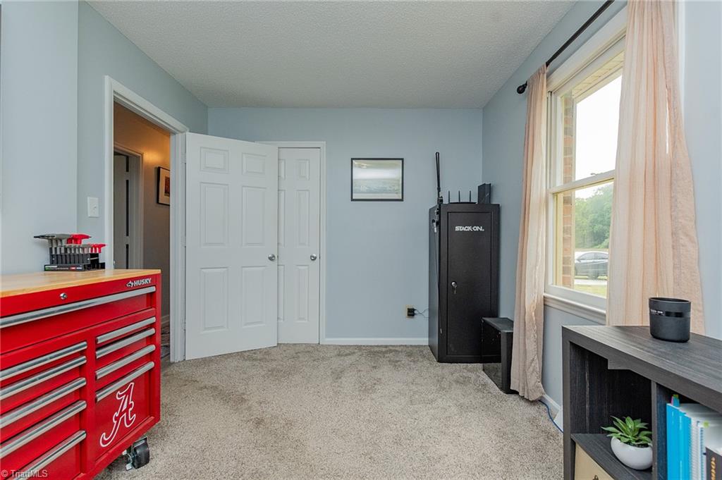 7741 Hampton Road Clemmons, NC 27012 - Photo 28 of 39 Gallery Image 28