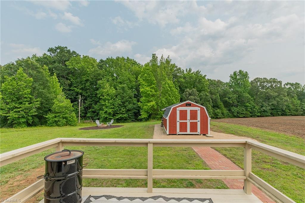 7741 Hampton Road Clemmons, NC 27012 - Photo 32 of 39 Gallery Image 32