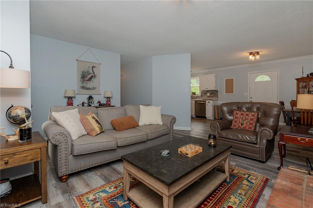 7741 Hampton Road Clemmons, NC 27012 - Photo 10 of 39 Gallery Image 10