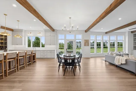 $1,500,000 | 995 Redbud Lane, Sugar Grove, IL 60554
