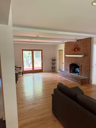 $3,000 | 3925 Waldenwood Drive, Ann Arbor, MI 48105