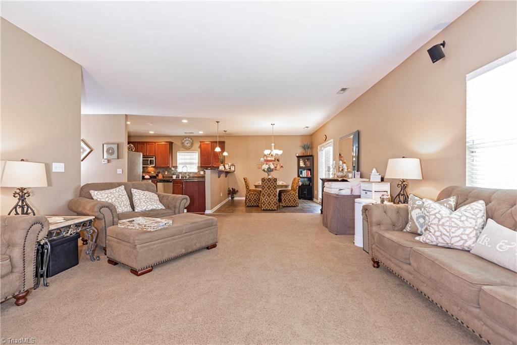 210 Everidge Road Winston-Salem, NC 27103 - Photo 13 of 28 Gallery Image 13
