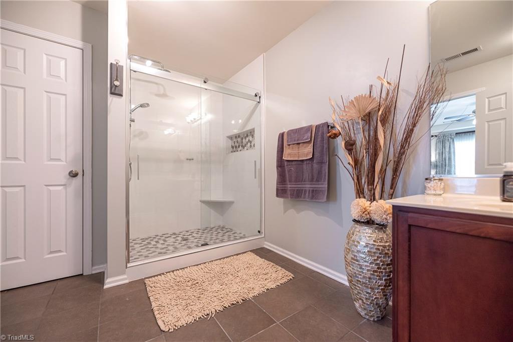 210 Everidge Road Winston-Salem, NC 27103 - Photo 20 of 28 Gallery Image 20