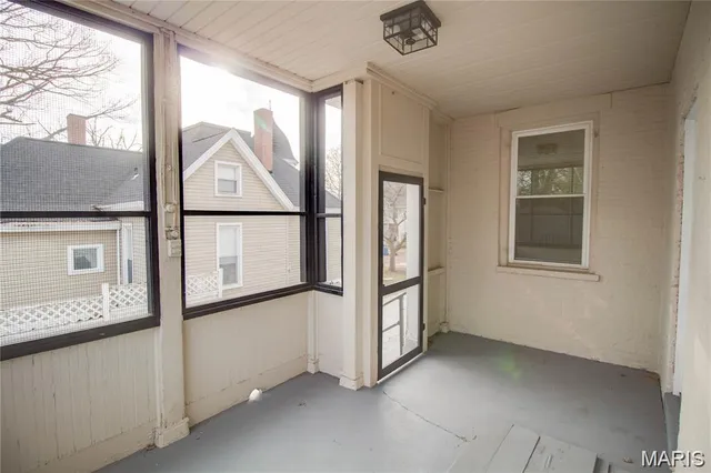 $1,950 | 823 Langdon Street, Alton, IL 62002