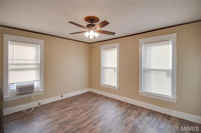 $1,950 | 823 Langdon Street, Alton, IL 62002