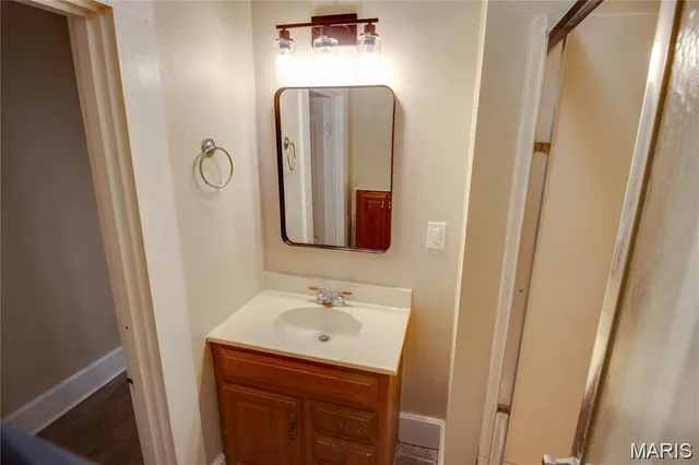 $1,950 | 823 Langdon Street, Alton, IL 62002