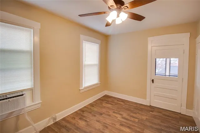 $1,950 | 823 Langdon Street, Alton, IL 62002