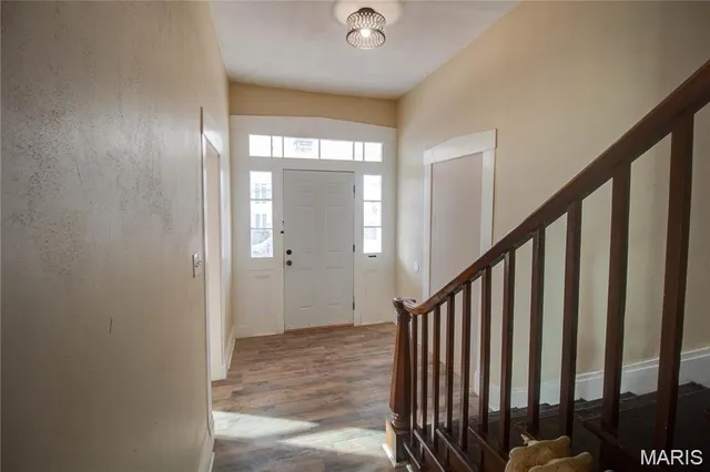 $1,950 | 823 Langdon Street, Alton, IL 62002