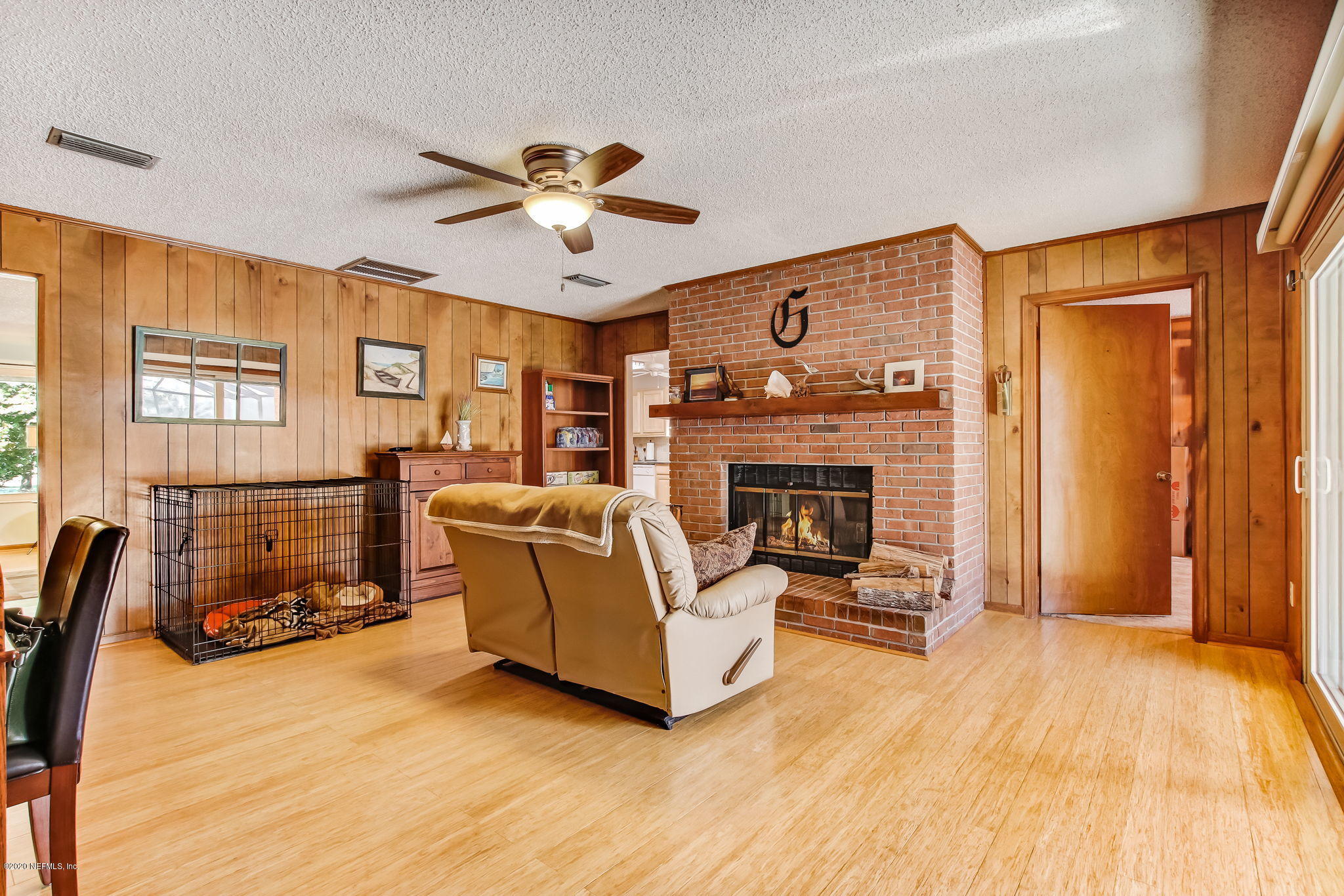 34577 Hathaway Road Callahan, FL 32011 - Photo 11 of 38 Family Room 2