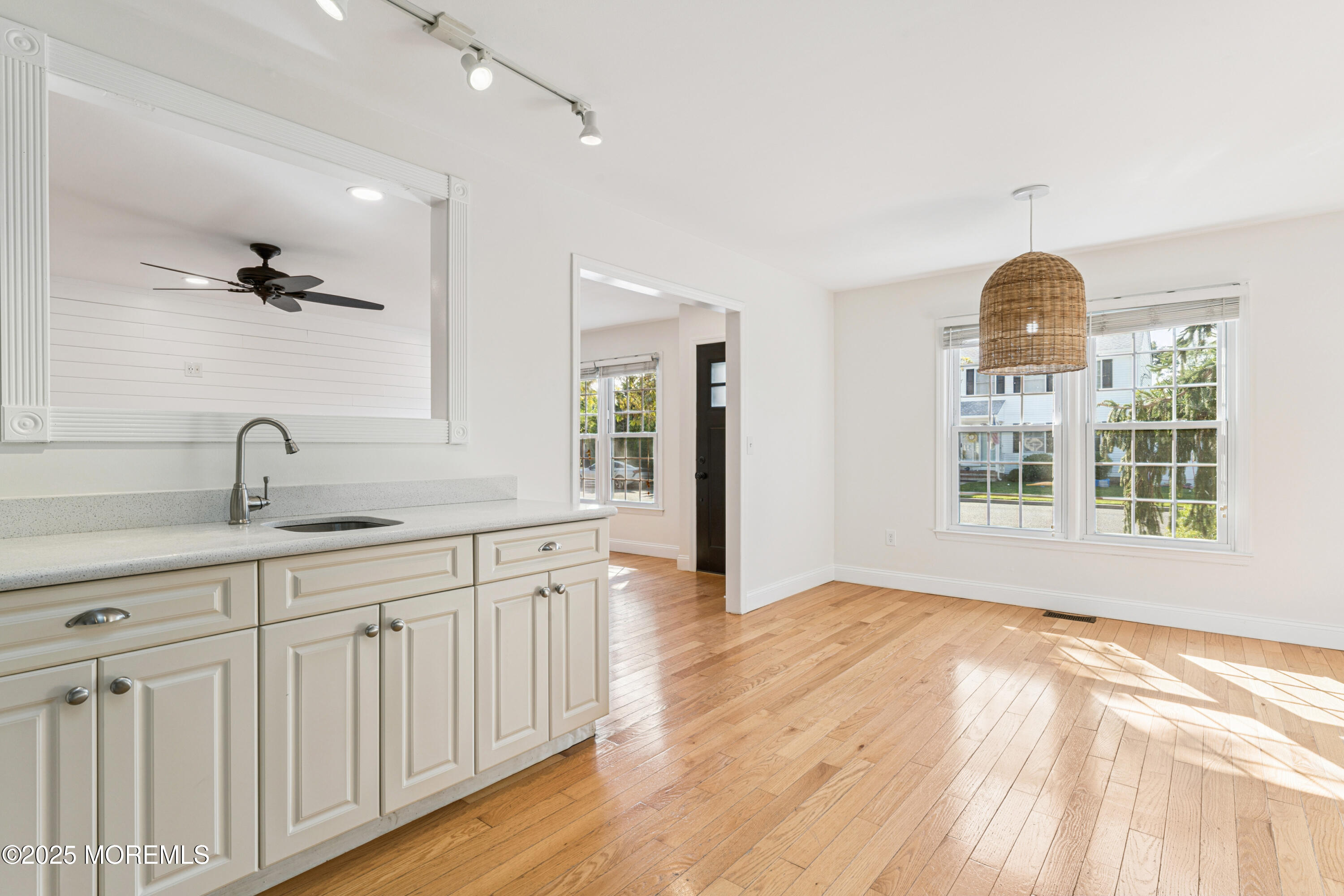 1504 Ivy Road Point Pleasant, NJ 08742 - Photo 10 of 28 photos_high_resolution_HOM01962