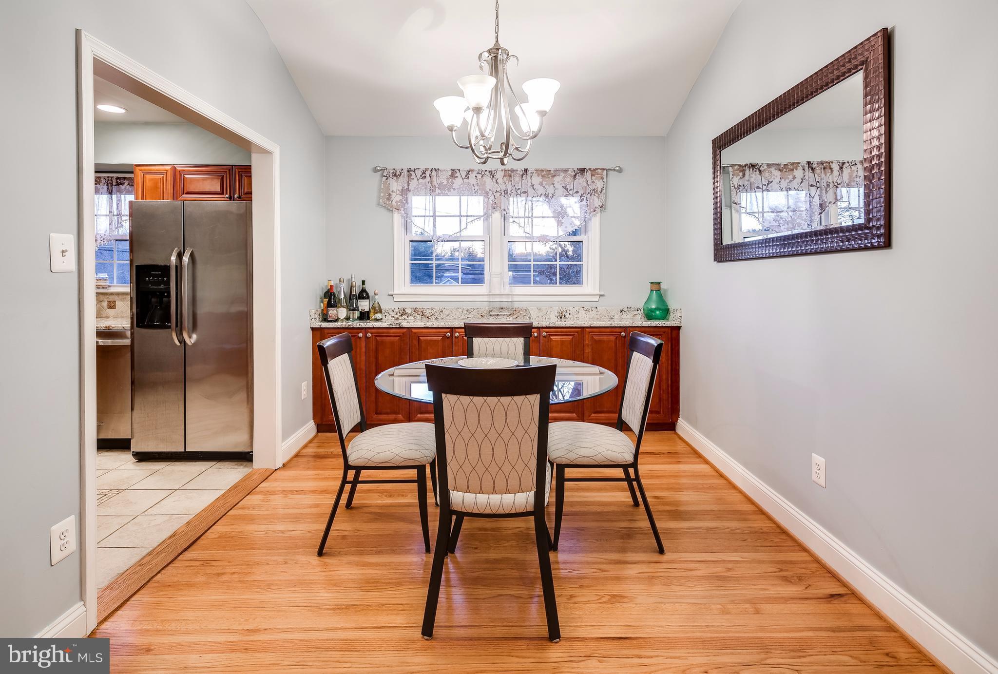 915 Breezewick Road Towson, MD 21286 - Photo 13 of 30 Dining Room