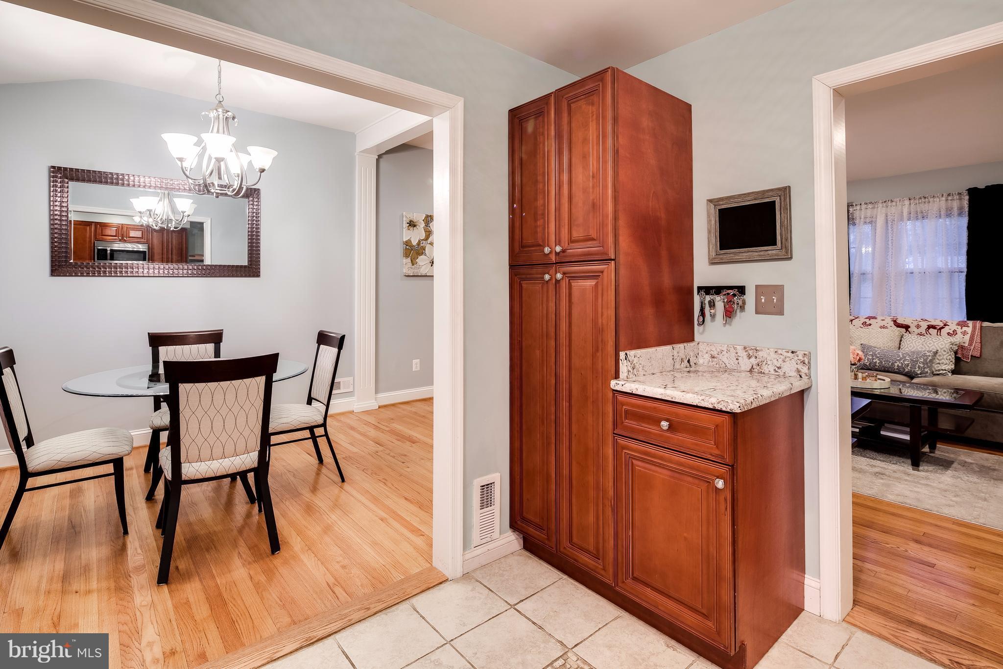 915 Breezewick Road Towson, MD 21286 - Photo 14 of 30 Kitchen