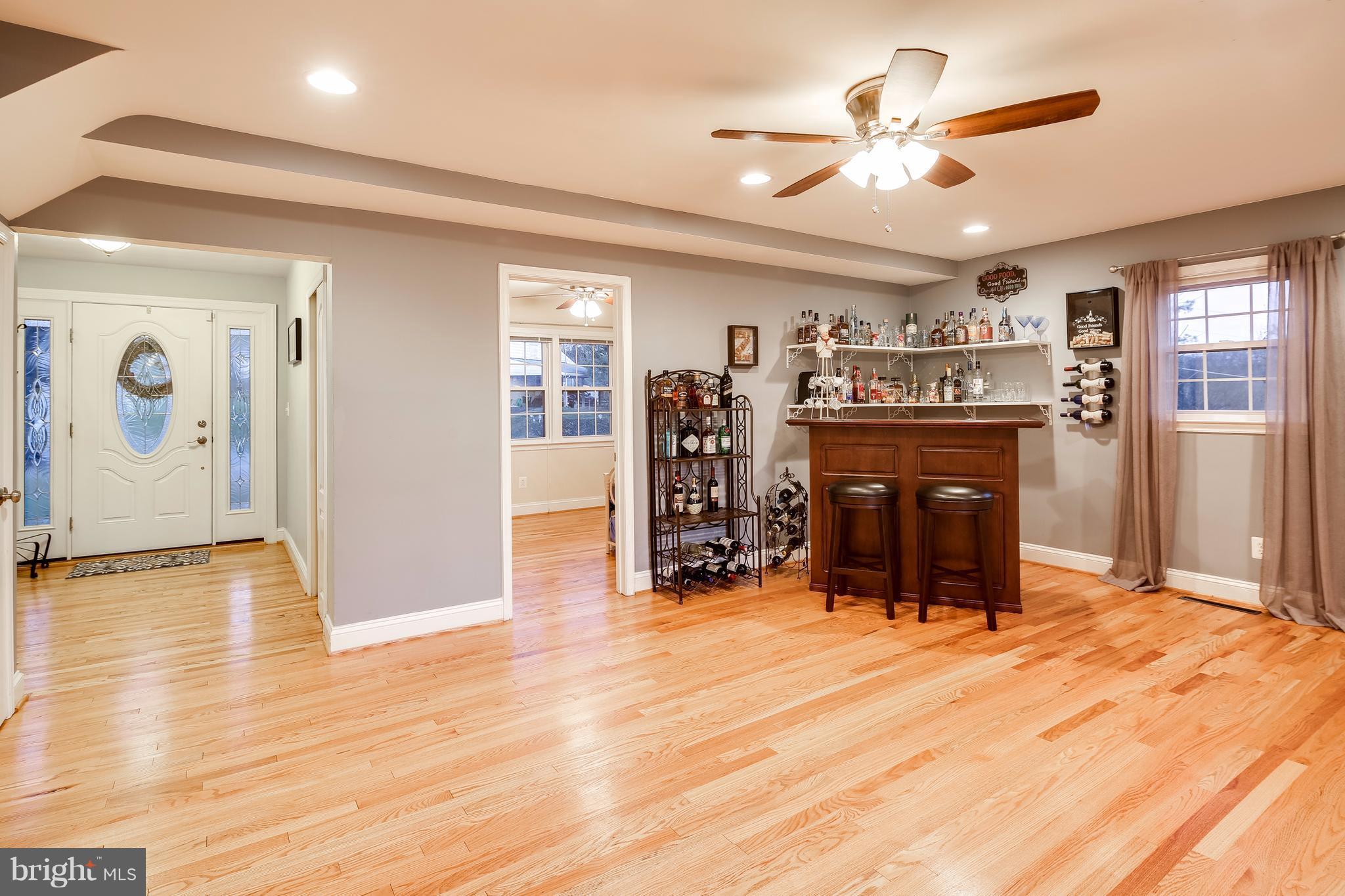 915 Breezewick Road Towson, MD 21286 - Photo 3 of 30 Family Room