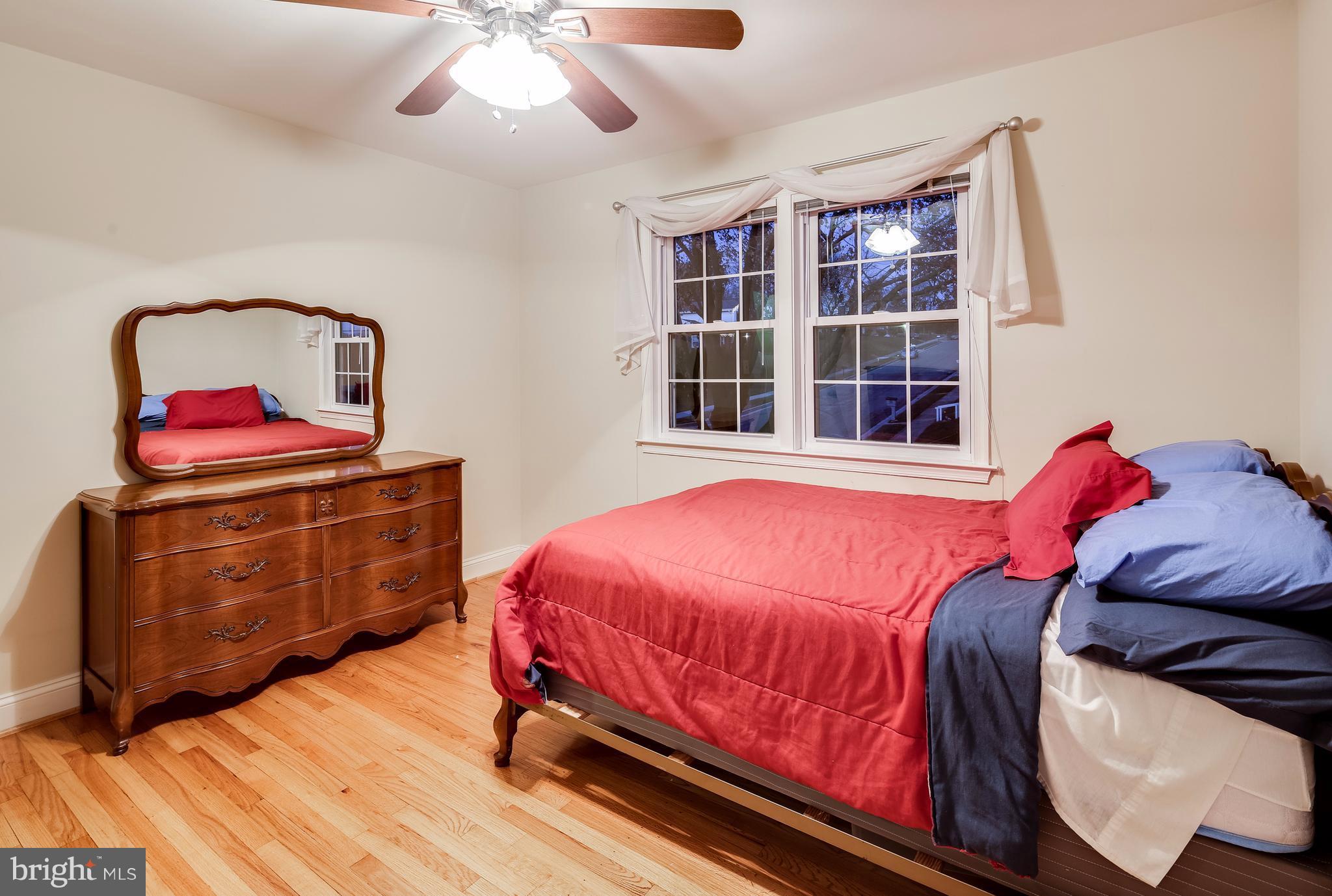 915 Breezewick Road Towson, MD 21286 - Photo 22 of 30 Bedroom