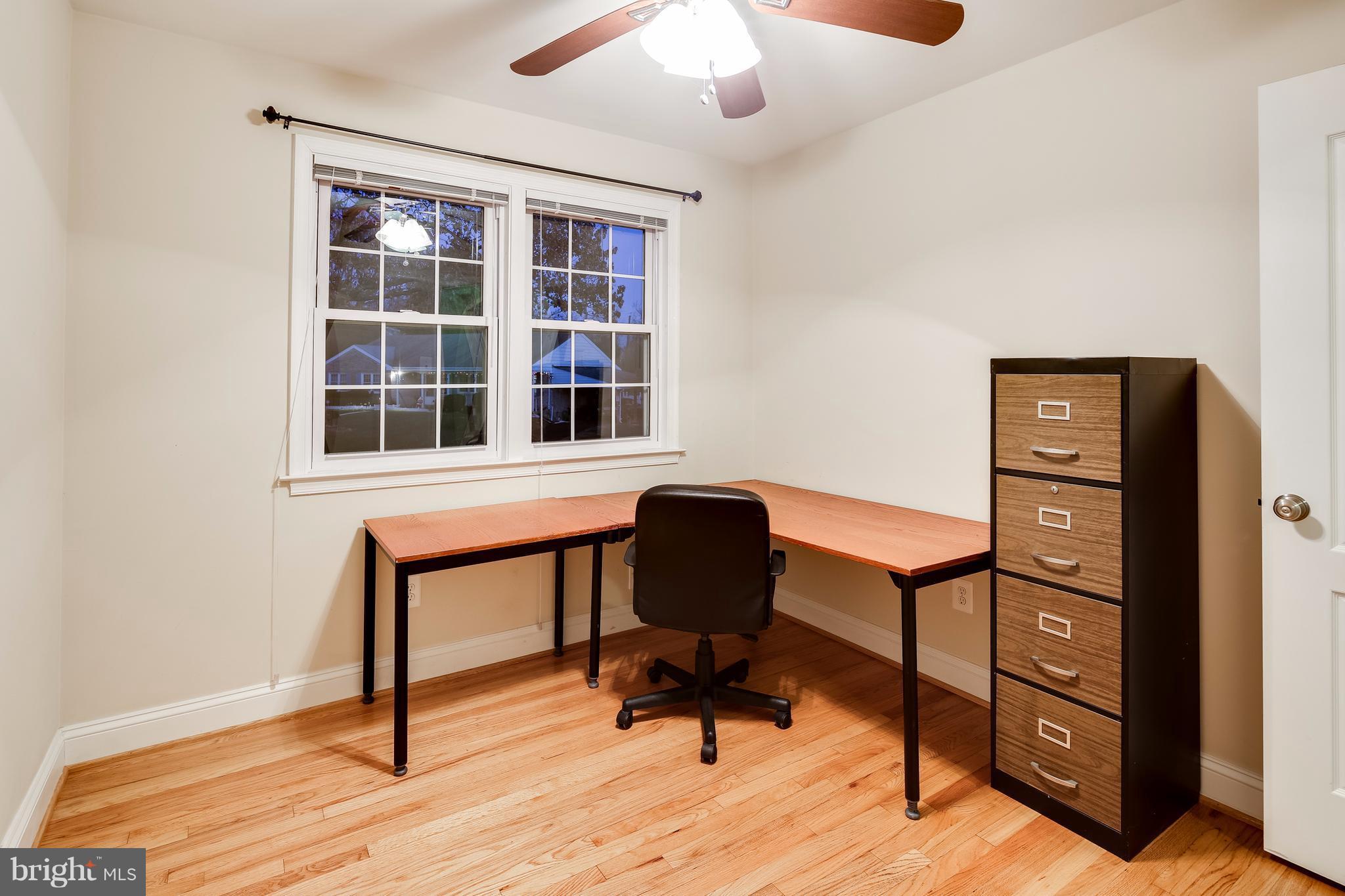 915 Breezewick Road Towson, MD 21286 - Photo 24 of 30 Bedroom
