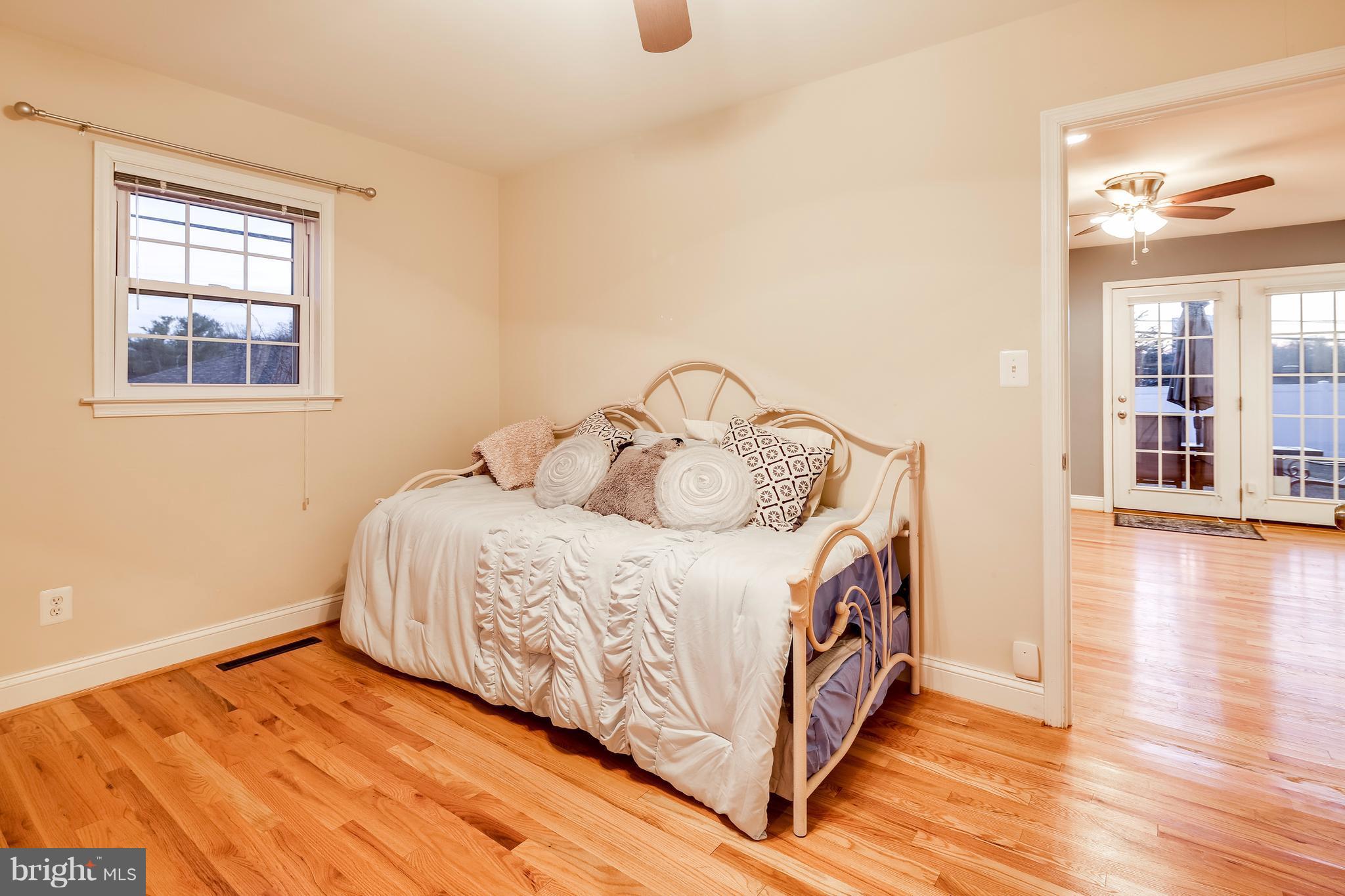 915 Breezewick Road Towson, MD 21286 - Photo 6 of 30 Bedroom