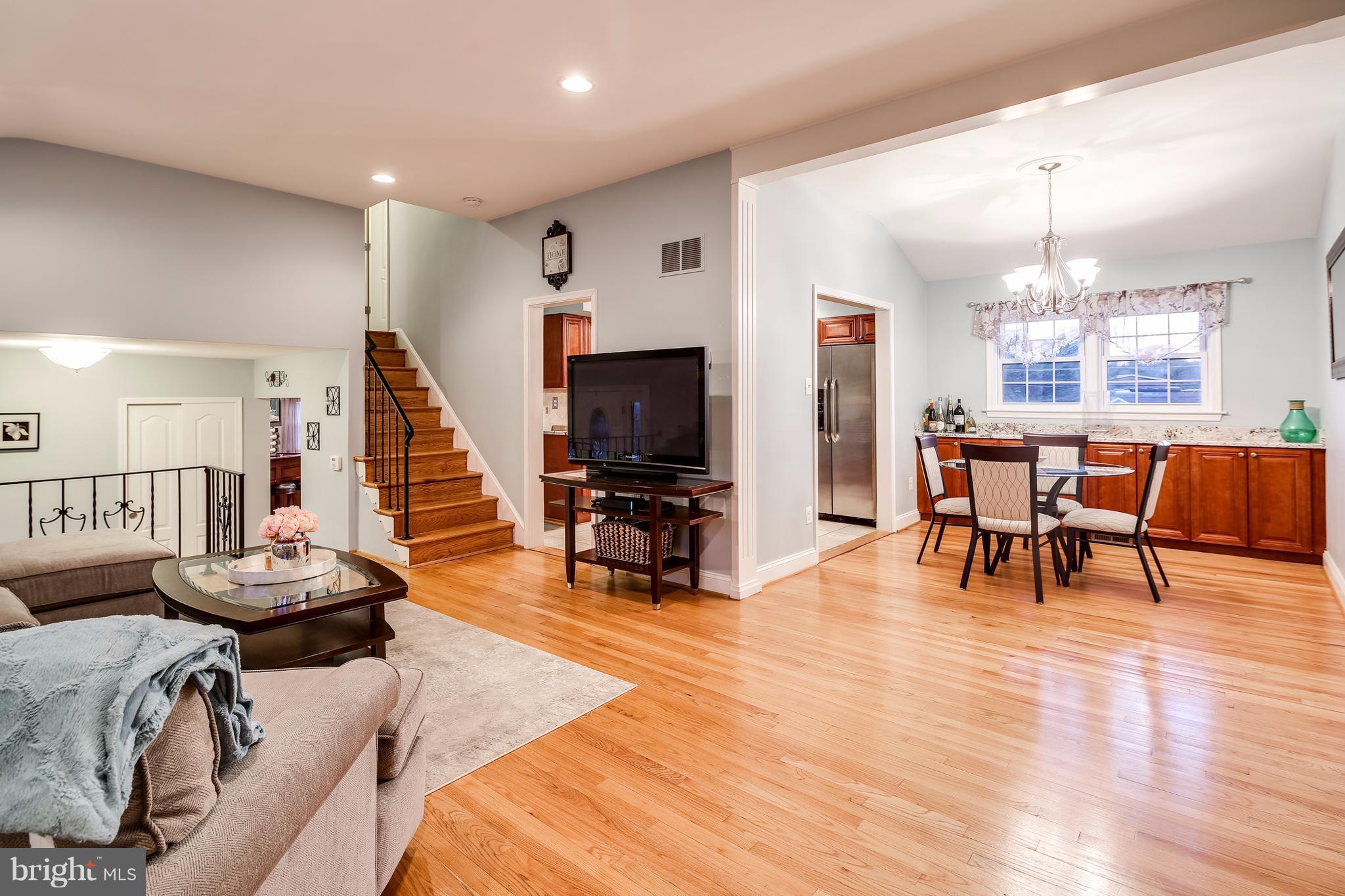915 Breezewick Road Towson, MD 21286 - Photo 8 of 30 Interior (General)