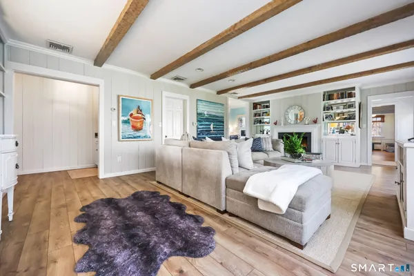 $2,395,000 | 16 Libby Lane, Darien, CT 06820