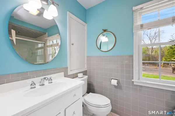 $2,395,000 | 16 Libby Lane, Darien, CT 06820