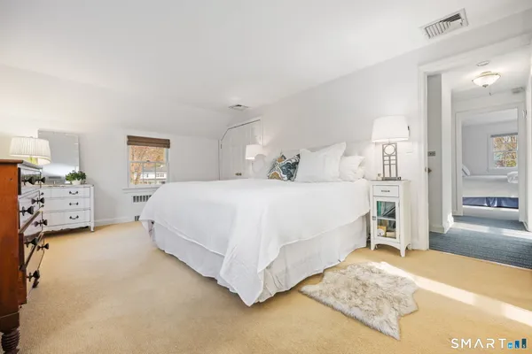 $2,395,000 | 16 Libby Lane, Darien, CT 06820