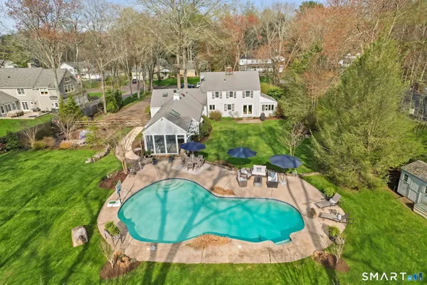 $2,395,000 | 16 Libby Lane, Darien, CT 06820