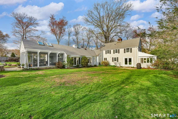 $2,395,000 | 16 Libby Lane, Darien, CT 06820