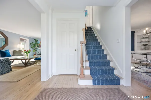 $2,395,000 | 16 Libby Lane, Darien, CT 06820