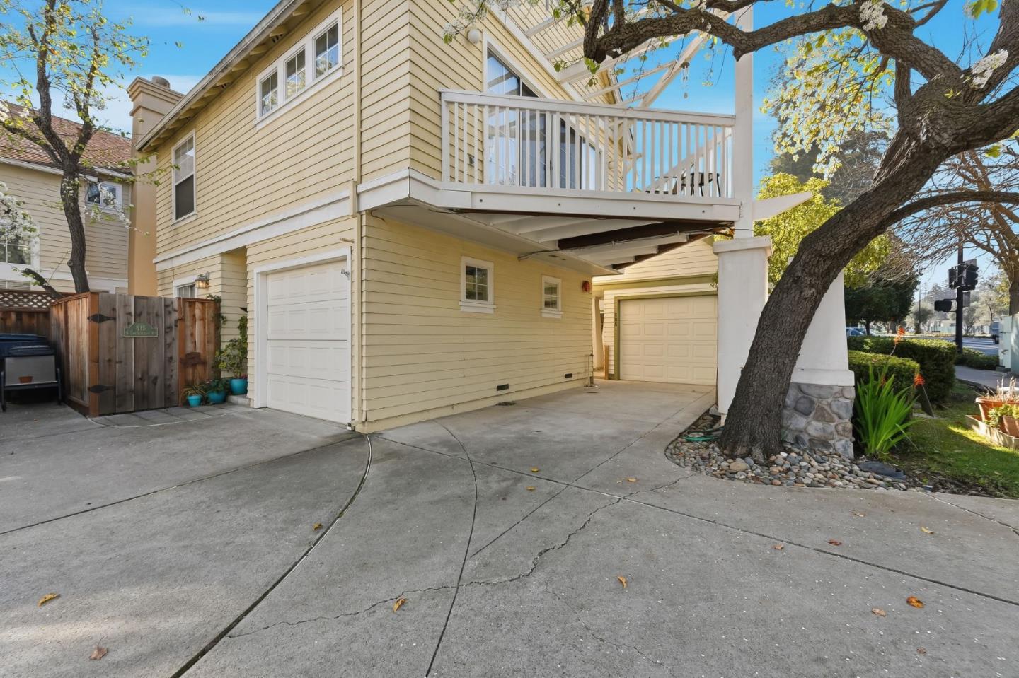 805 North San Antonio Road Los Altos, CA 94022 - Photo 23 of 26