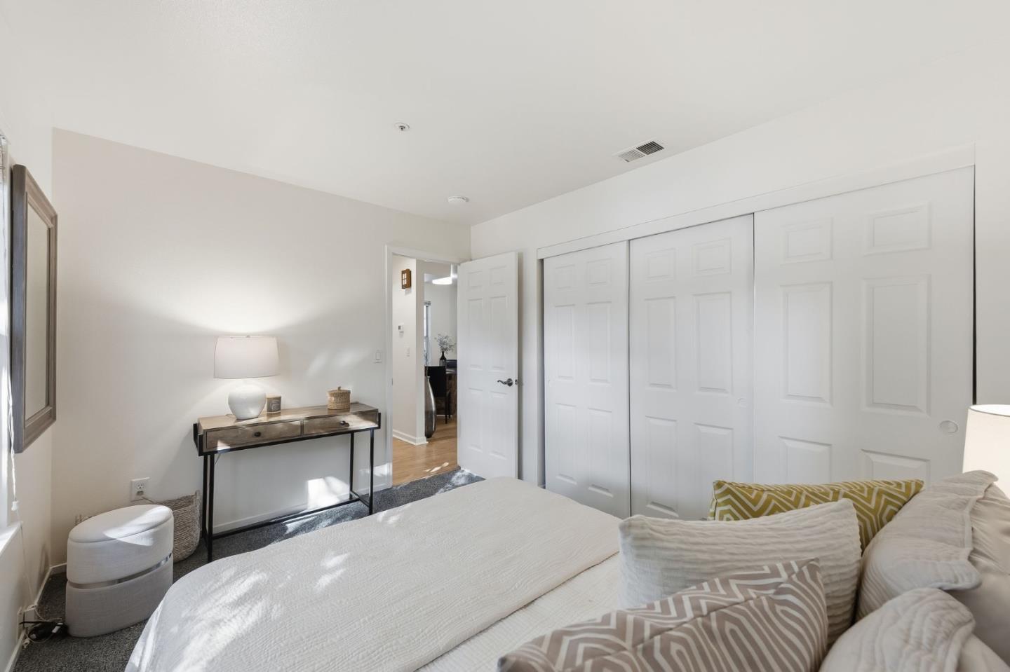 805 North San Antonio Road Los Altos, CA 94022 - Photo 10 of 26