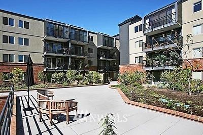 275 West Roy Street, Unit 319 Seattle, WA 98119 - Photo 12 of 18 front view of a building