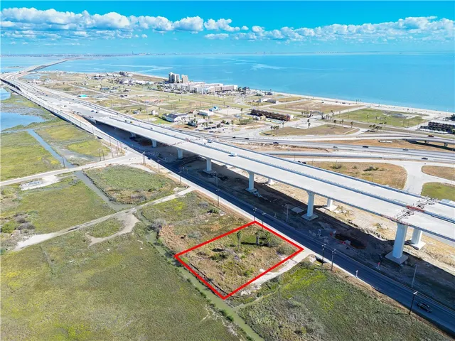 $165,000 | 3411 West Causeway Boulevard, Corpus Christi, TX 78402