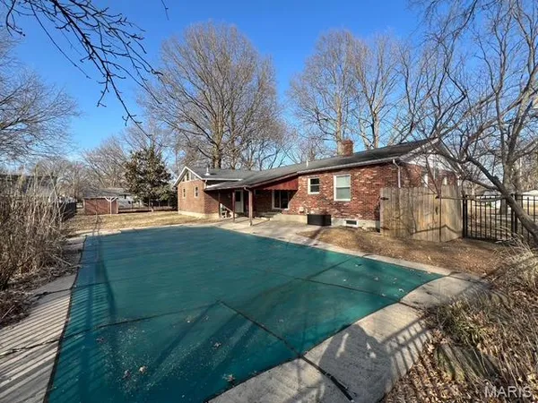 $242,900 | 904 A Sycamore Street, Germantown, IL 62245