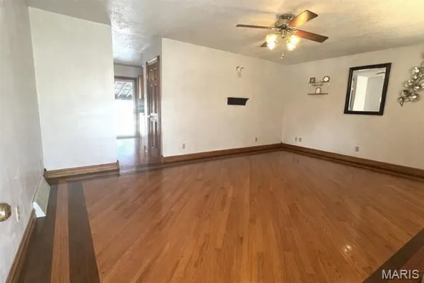 $242,900 | 904 A Sycamore Street, Germantown, IL 62245