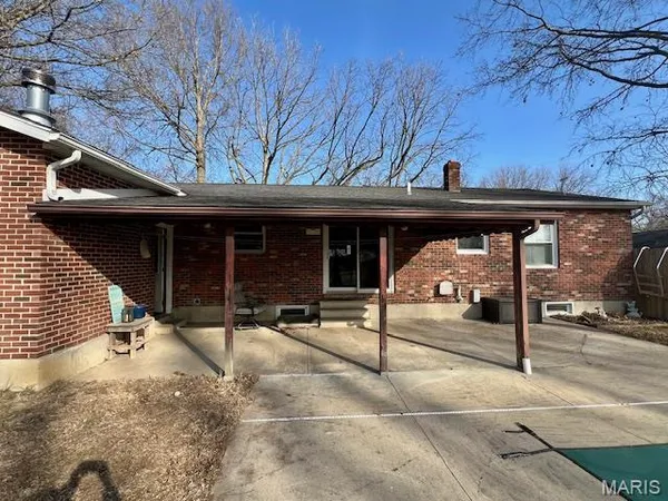 $242,900 | 904 A Sycamore Street, Germantown, IL 62245