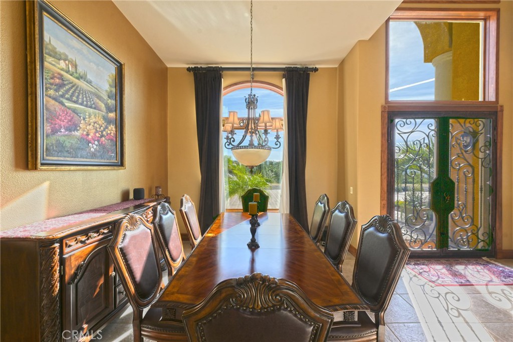 38101 Vía Lobato Temecula, CA 92592 - Photo 23 of 67