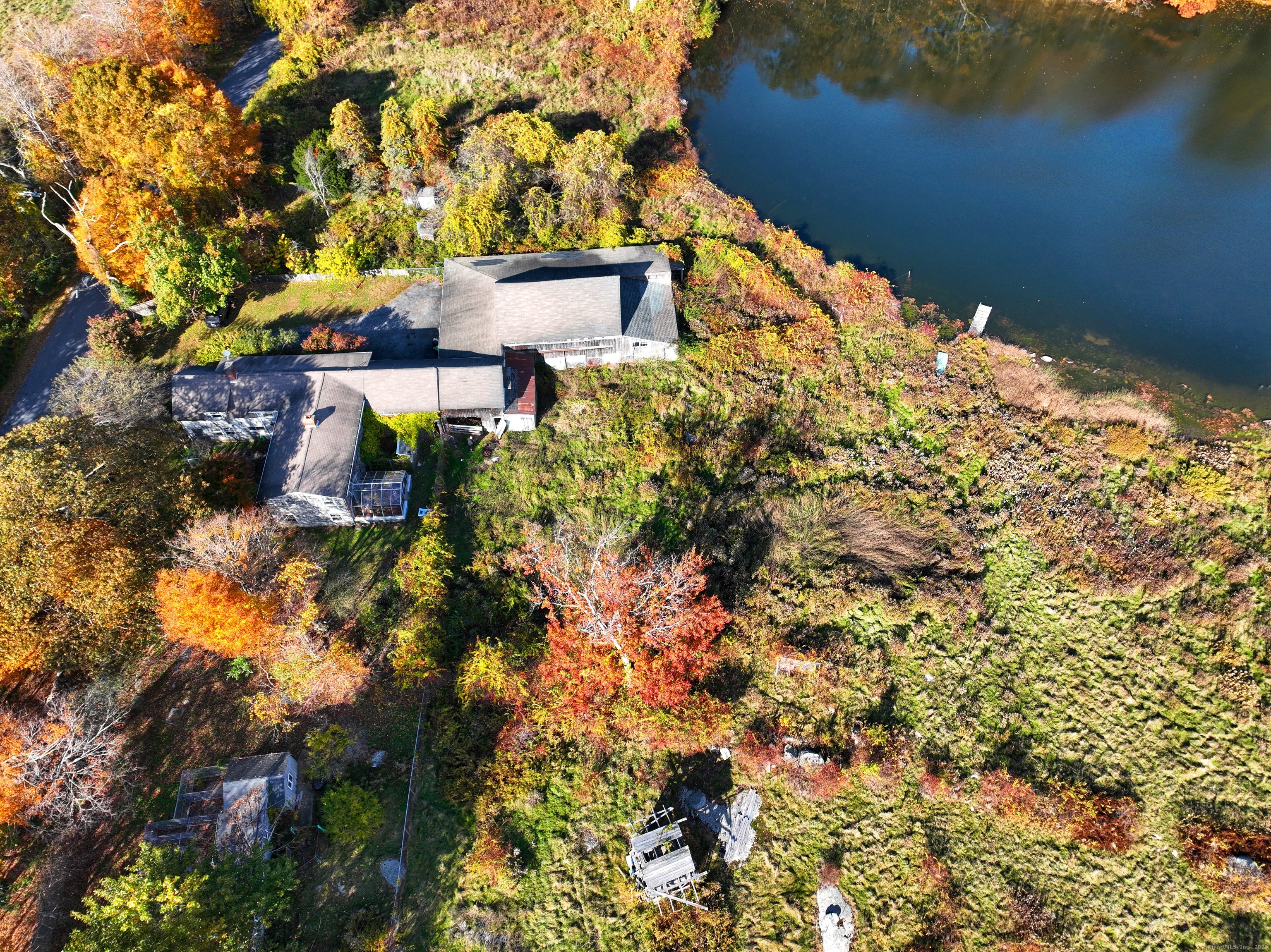 308 Skiff Mountain Road Kent, CT 06757 - Photo 4 of 18