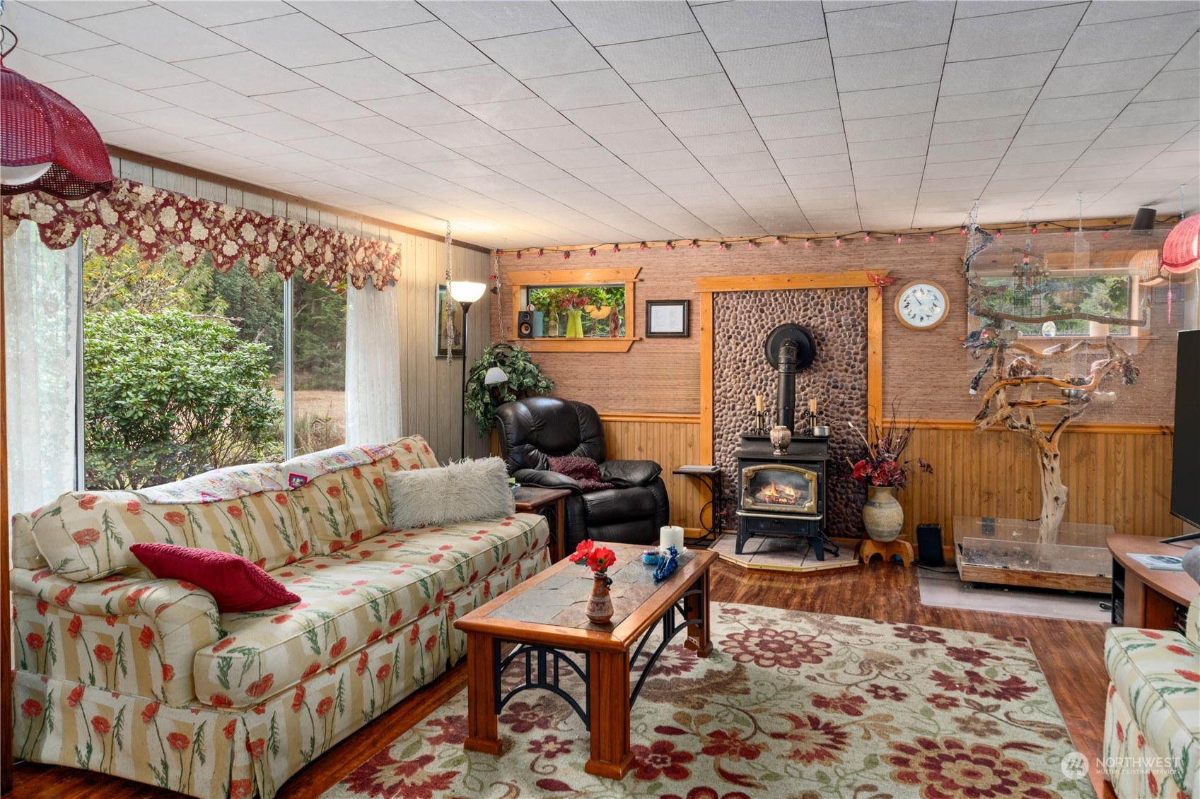 430 Theatre Road Port Townsend, WA 98368 - Photo 3 of 34 Gallery Image 3