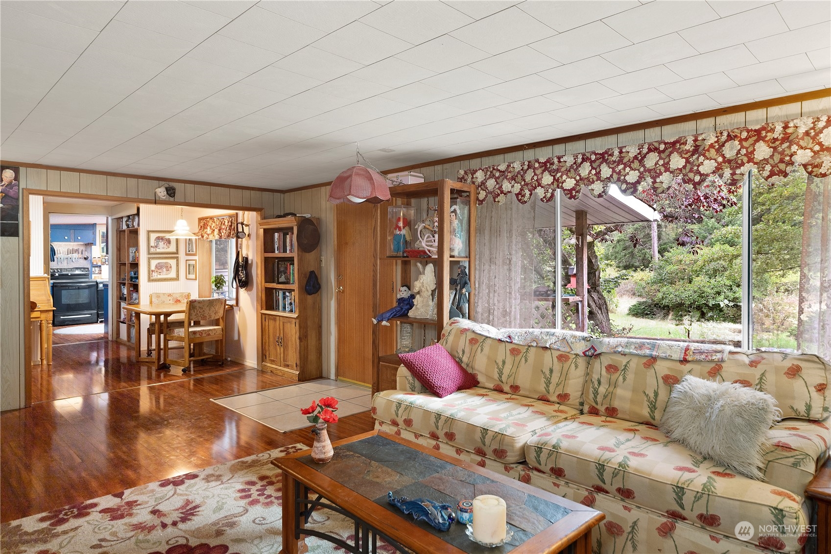 430 Theatre Road Port Townsend, WA 98368 - Photo 5 of 34 Gallery Image 5